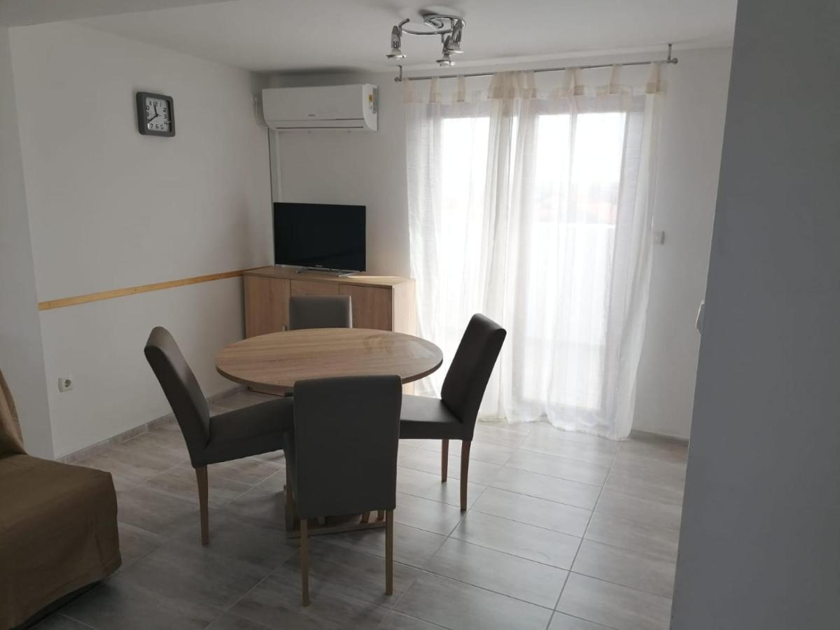 Apartment Niva Nin Εξωτερικό φωτογραφία