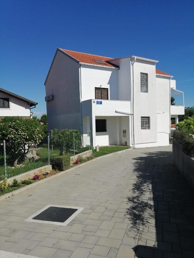 Apartment Niva Nin Εξωτερικό φωτογραφία