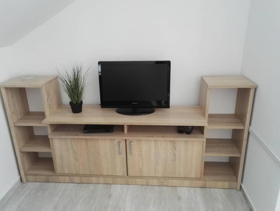 Apartment Niva Nin Εξωτερικό φωτογραφία
